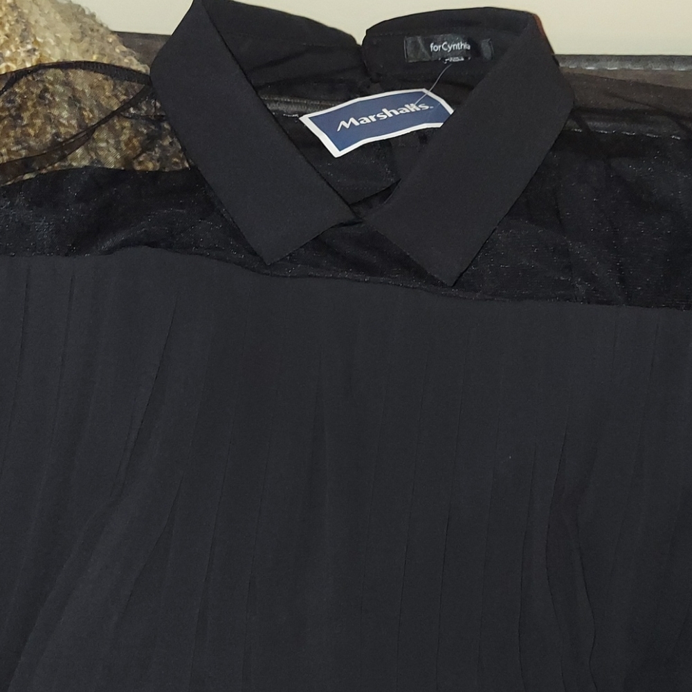 Shirt - Picture 3 of 4